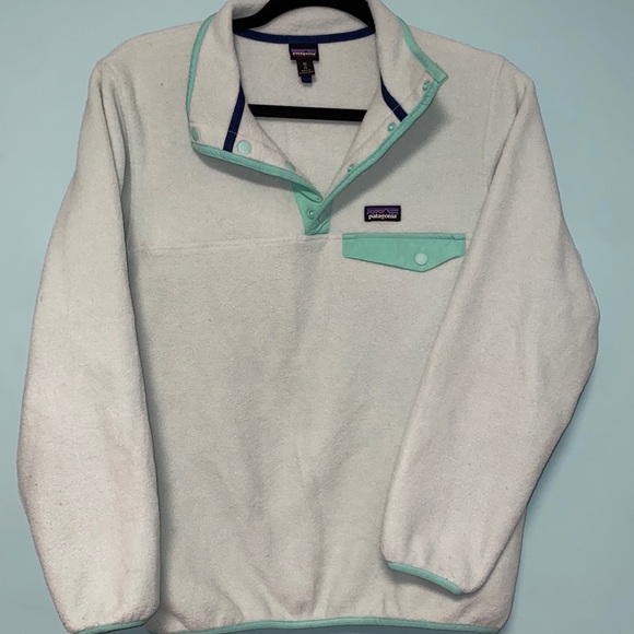 Girls Patagonia Top size XL/14 Mint Green - Picture 1 of 6